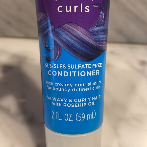 John Frieda and Eva NYC Hair Care Bundle - Conditioner and Leave-In Cream - Picture 4 of 12